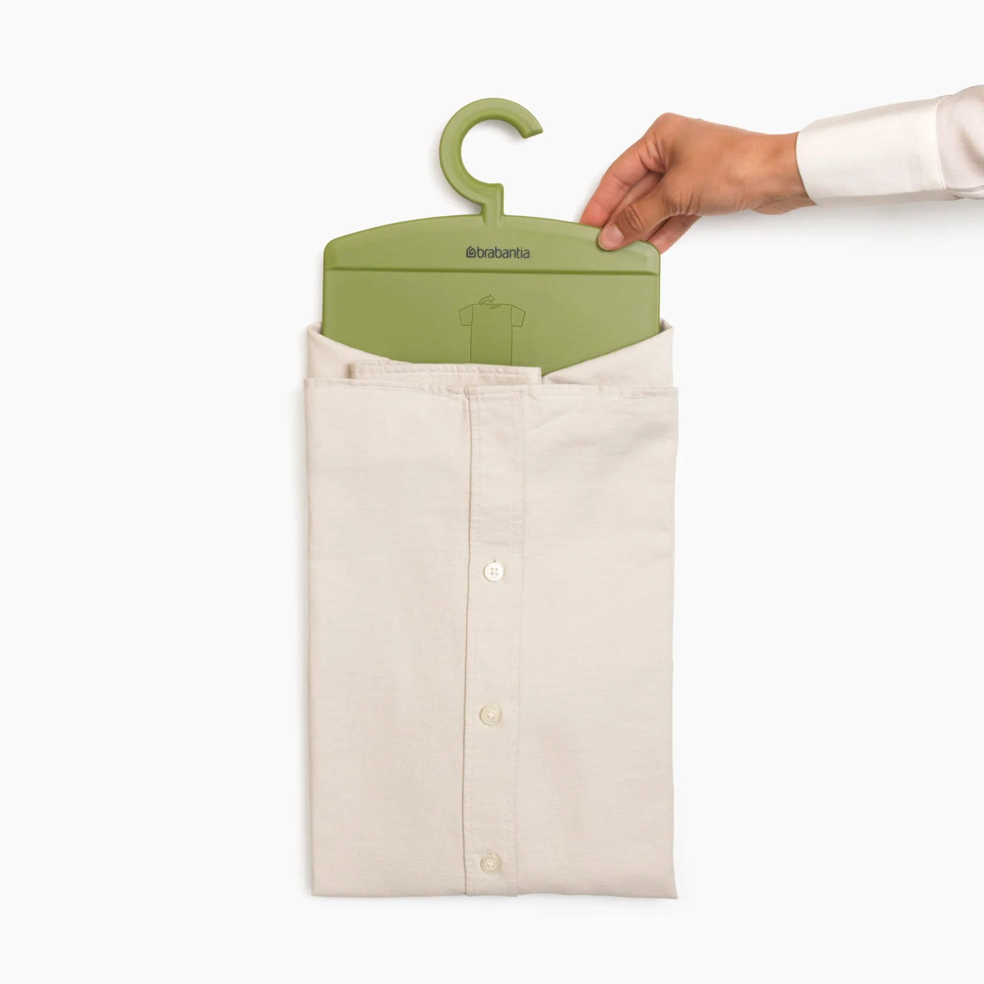 Brabantia - Faltbrett - Kleiderfaltbrett - Einfacher Tischordner - für T-Shirts & Pullover - mit Haken zum Aufhängen - Garderobenzubehör - Kleiderorganisator - Calm Green - 38,2 x 0,5 x 21,3 cm