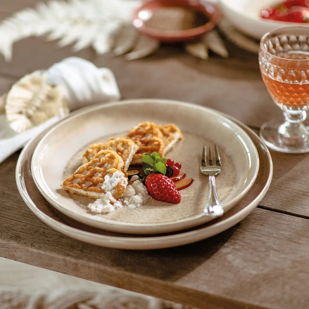 like. by Villeroy & Boch Perlemor Sand Tafelservice 12-teilig, Speiseteller (27 cm) und Pastaschalen (22 cm), Tafel-Set für 6 Personen, Premium Porzellan, Beige