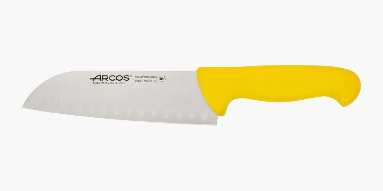 Arcos Serie 2900 - Santoku Messer Messer Asiatischer ArtAsian Knife - Klinge Nitrum Edelstahl 180 mm - HandGriff Polypropylen Farbe Gelb